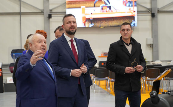 Wicepremier i Minister Obrony Narodowej Władysław Kosiniak-Kamysz z wizytą w Pronarze