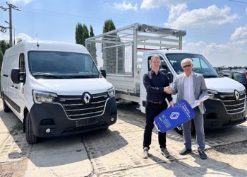 Dwa elektryczne Renault Trucks Master E-Tech w Łosicach