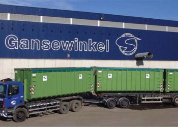 Zestawy EMS o długości 25,25 m w transporcie komunalnym