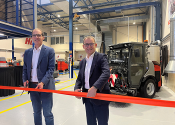 HAKO POLSKA z większym serwisem i magazynem