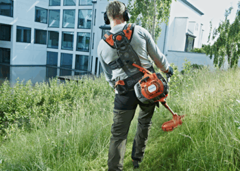 Zapanuj nad zielenią z profesjonalnymi wykaszarkami Husqvarna!